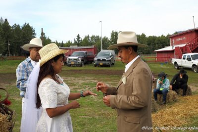 Carmen_David_Wedding_AK_HorseAdventures_23Aug2015_0050 [800x600 wmg12].JPG