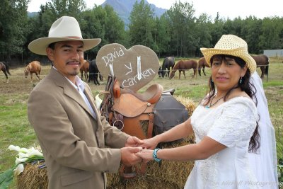 Carmen_David_Wedding_AK_HorseAdventures_23Aug2015_0066 [800x600 wmg12].JPG