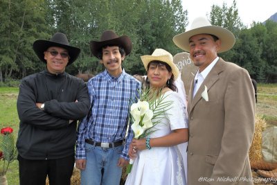 Carmen_David_Wedding_AK_HorseAdventures_23Aug2015_0078 [800x600 wmg12].JPG