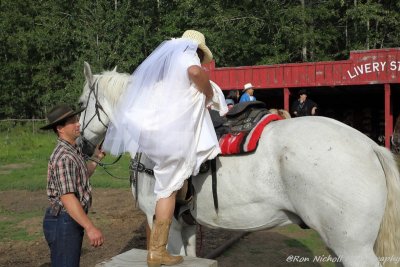 Carmen_David_Wedding_AK_HorseAdventures_23Aug2015_0194 [800x600 wmg12].JPG