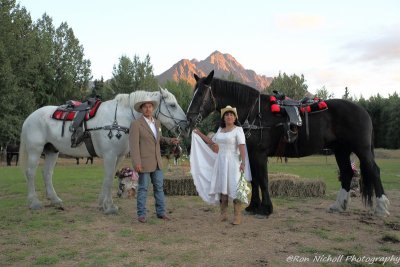 Carmen_David_Wedding_AK_HorseAdventures_23Aug2015_0376 [800x600 wmg12].JPG