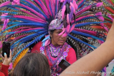 Basilica_Dancerando_Azteca_08nov2015_0993 [800x600 wmg12].JPG