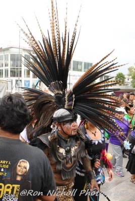 Basilica_Dancerando_Azteca_08nov2015_1117 [800x600 wmg12].JPG