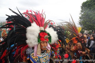 Basilica_Dancerando_Azteca_08nov2015_1170 [800x600 wmg12].JPG