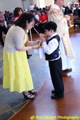 OLG_FirstCommunion_1130_17Apr_2016_0200 [800x600].JPG