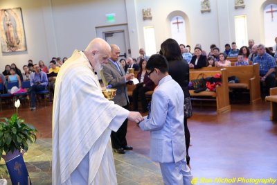 OLG_FirstCommunion_17Apr_2016_0037 [800x600].JPG