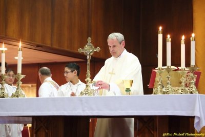 Deacon_DavidVanTuyl_Ordination_06May2016_0085 [1024x768] [800x600 no wm].JPG