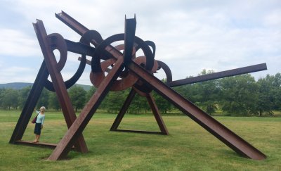 Mark di Soviero
American, born China, 1933-
Mozart's Birthday
1989
Steel
Storm King Art Center
New Windsor, New York