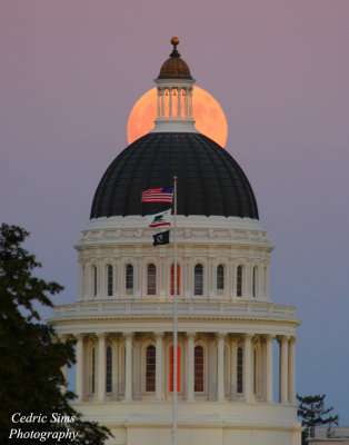  Sacramento State Capitol