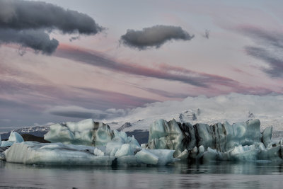 Icebergs_D805548s.jpg