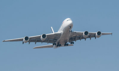 AIRBUS A380 COMING INTO LAND AT OR TAMBO