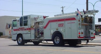 Mesa fire truckon Harris at Main