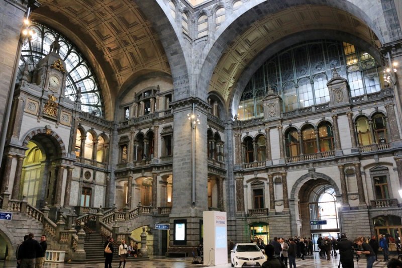 Antwerp. Central Station