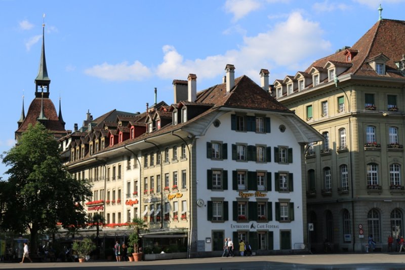 Bern. Restaurant Entrecte Caf Fdral