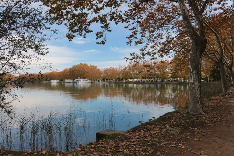 Banyoles. Tardor a lestany