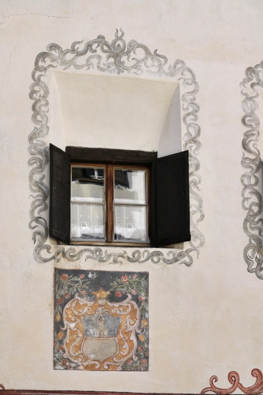 Guarda, Traditional houses in the Engadin