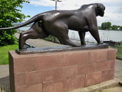 Mainz. Sculpture by the Rhine River