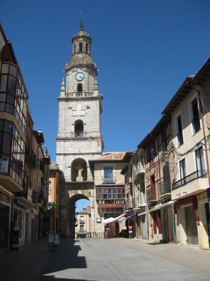Toro (Zamora). Puerta del Mercado