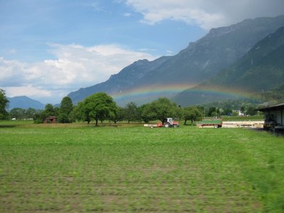 Rainbow on the way to Lauterbrunnen