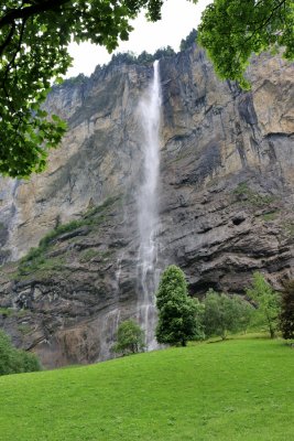 Lauterbrunnen. Staubbach Falls