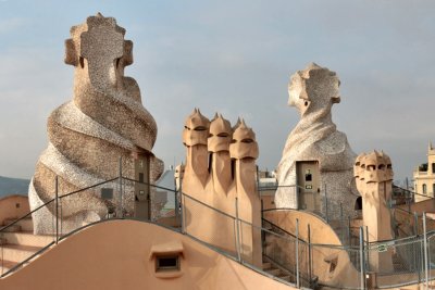 ::CASA MIL (LA PEDRERA)::