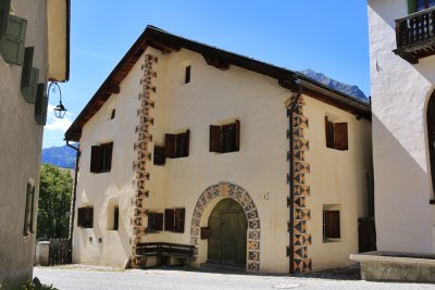 Guarda. Traditional houses in the Engadin