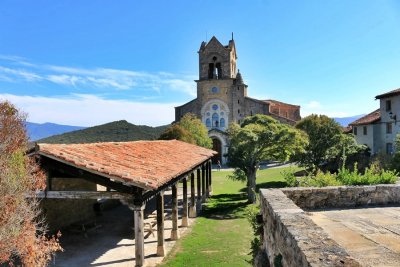 Frias. Iglesia de San Vicente