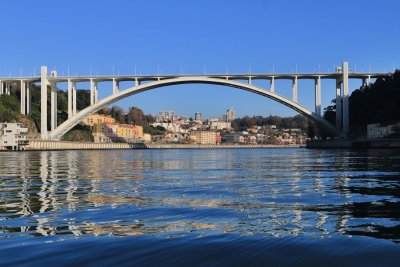 Porto. Ponte da Arrabida
