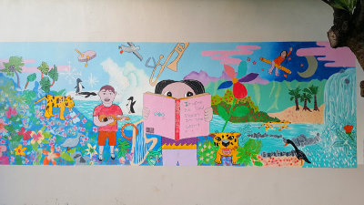 Aina Haina Elementary School Mural