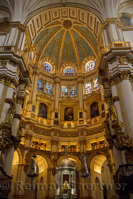 Rotunda and ceiling dome of the chancel with tabernacle in the Granada Cathedral of the Incarnation