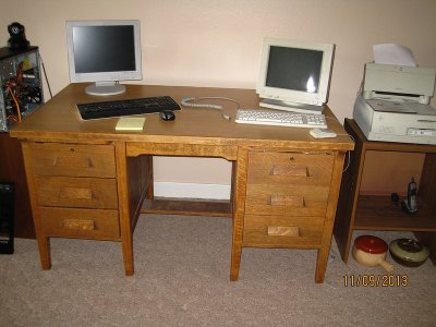 My Dads desk he used at home.jpg
