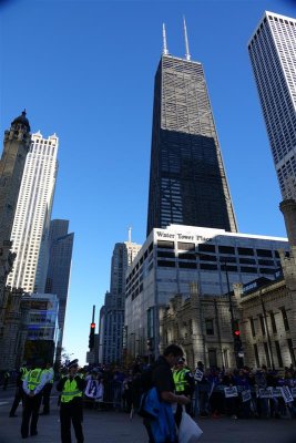 Looking north, John Hancock Bldg