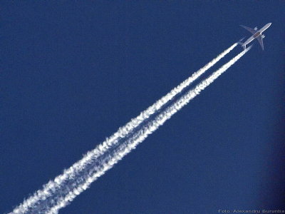Rocking the Sky: Boeing 777-36N(ER), Emirates