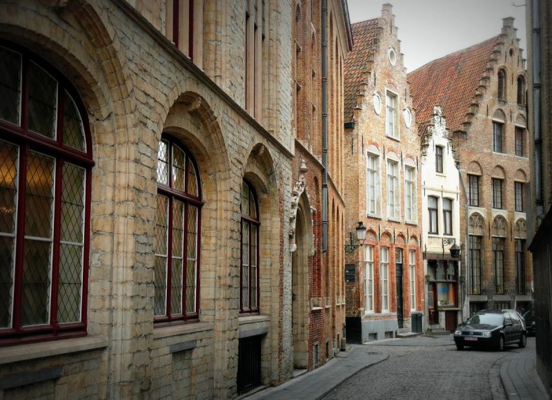 side street in Bruges