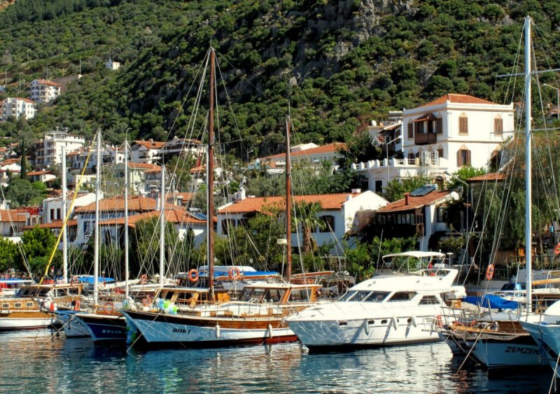 leaving the small harbour of Kas