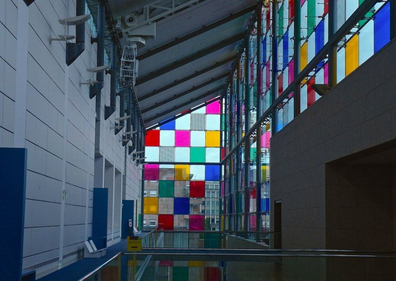 ralisation par Daniel Buren