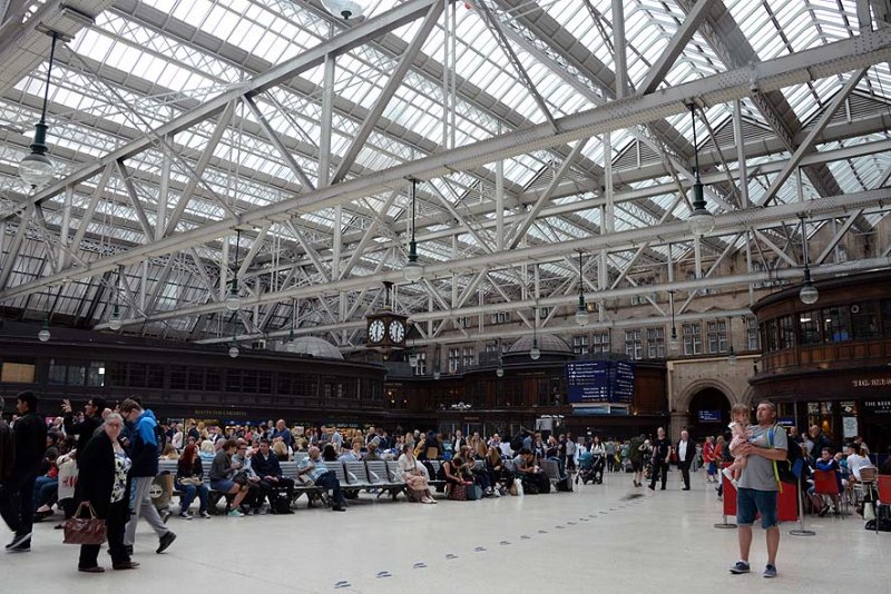 Glasgow Central Station - 2810