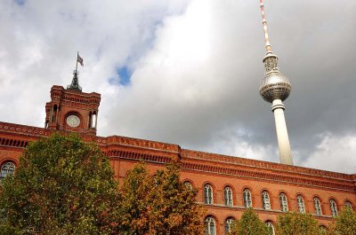 Rotes Rathaus and TV Tower - 7733