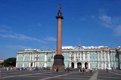 Dvortsovaya square, Alexander Column and Winter Palace - Hermitage Museum - 8604