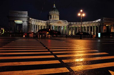 Kazan Cathedral and Nevsky Prospekt - 0326