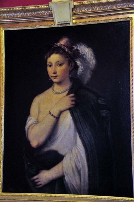 Titian (Tiziano Vecellio) - Girl in a Fur - 0551