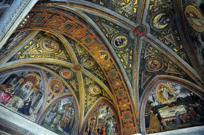 The Hall of the Mysteries of the Faith, Borgia Apartment, decorated by Pinturicchio, Vatican - 2502