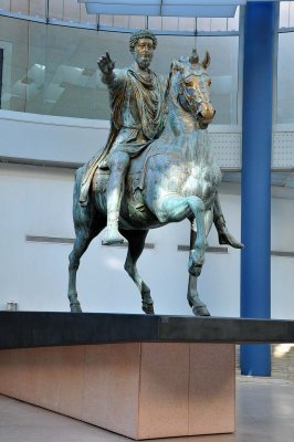 Equestrian Statue of Marcus Aurelius - 3599