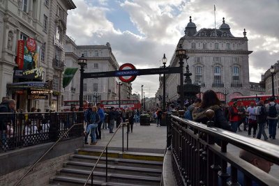 Piccadilly Circus - 2564