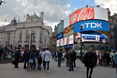 Piccadilly Circus - 2567