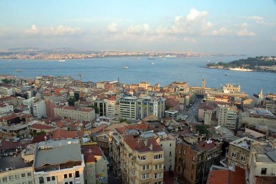 Istanbul and the Bosphorus seen from Galata Tower - 6458