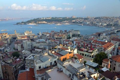 Istanbul and the Golden Horn seen from Galata Tower - 6470