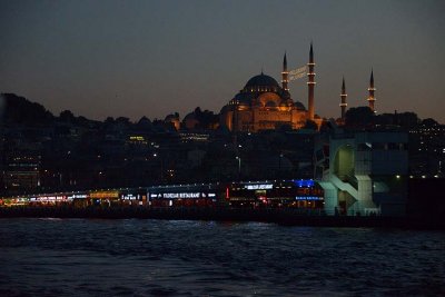 Yeni Mosque, Istanbul at night - 7098
