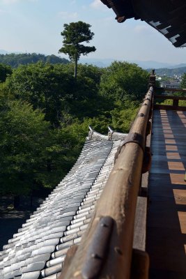 Main gate (sanmon) of Nanzen-ji Temple, Kyoto - 9039
