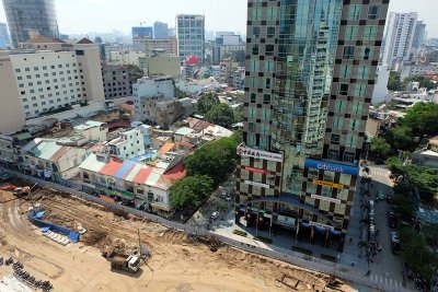 Work in progress on Nguyn Hu Boulevard - 2720
